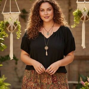 Torrid Black V Neck Short Sleeve Blouse Size 2 Plus Boho Peasant Top